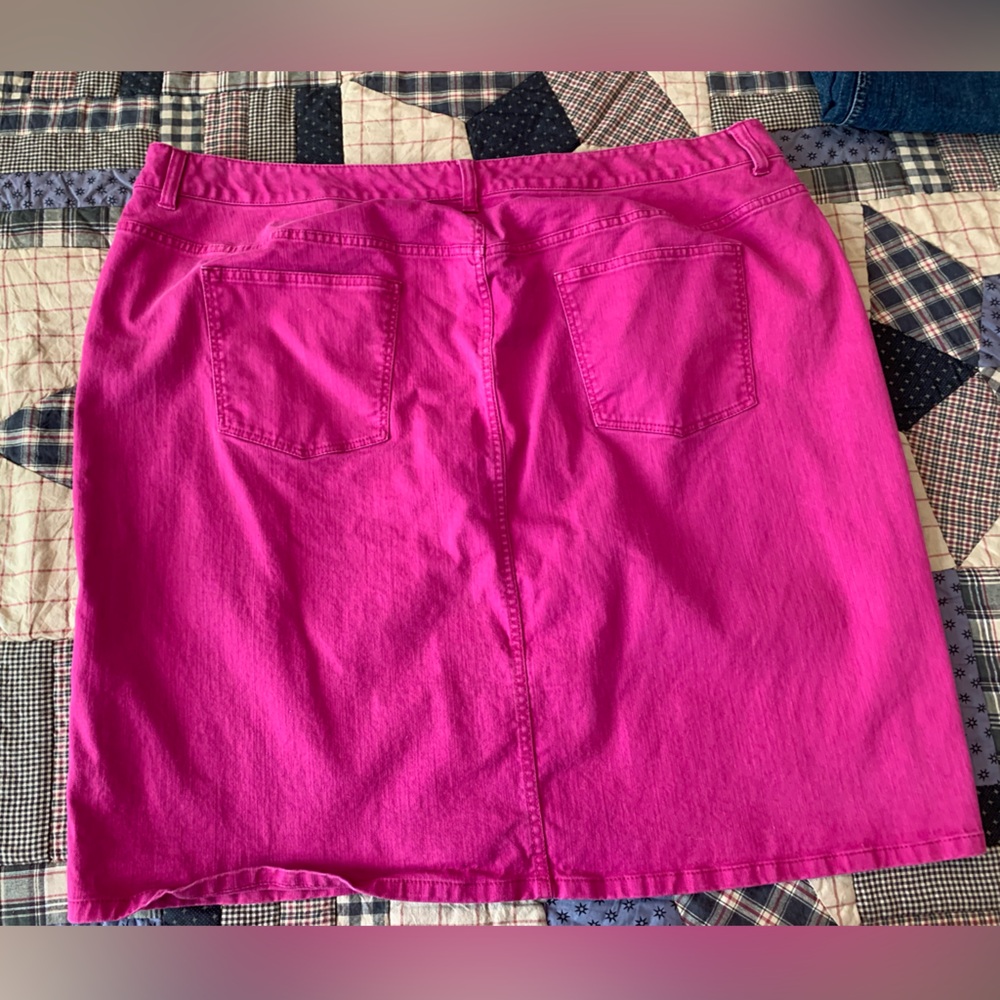 Talbots Vibrant Pink Denim Skirt - Picture 2 of 6
